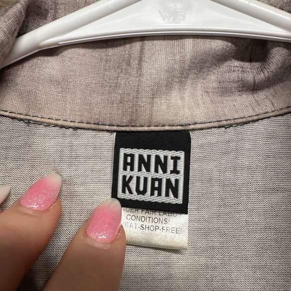 Anni Kuan Blue and Black Abstract Button Down Shirt - Picture 6 of 8